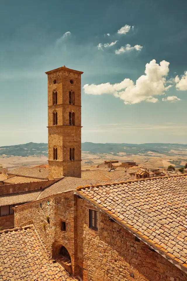 Bell tower of Cattedrale di Santa Maria Assunta                                                      — Travel                                                                                               | Robert Ferda Photography